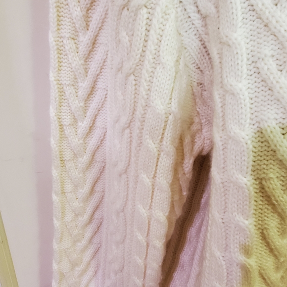 Tularosa Chunky Cream & Lavender Cable Knit Turtleneck Sweater, Size X-Large - Picture 8 of 15